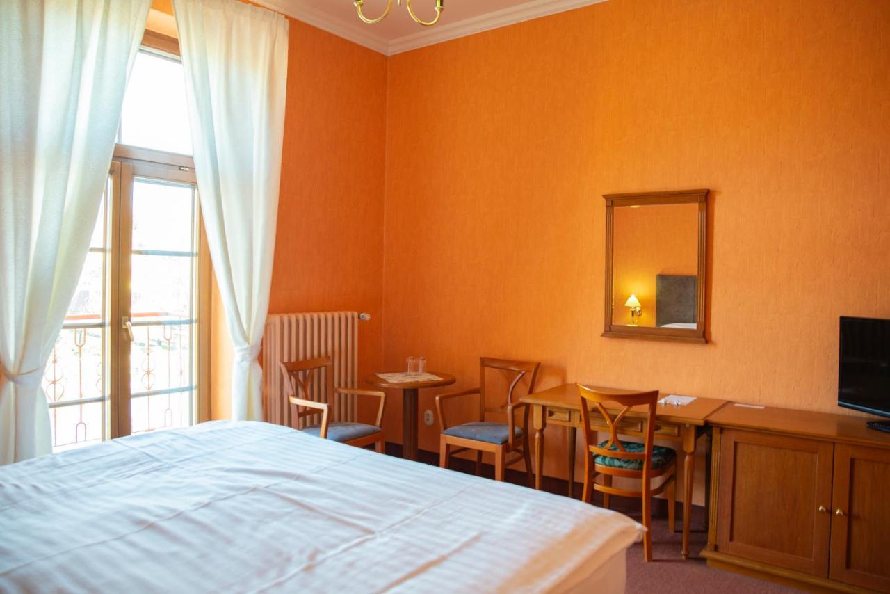 Romantik Hotel Eleonora Tabor Zewnętrze zdjęcie