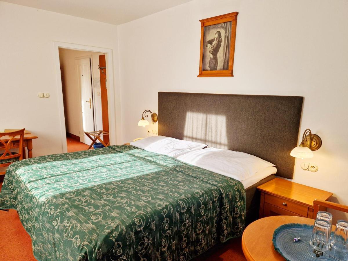 Romantik Hotel Eleonora Tabor Zewnętrze zdjęcie