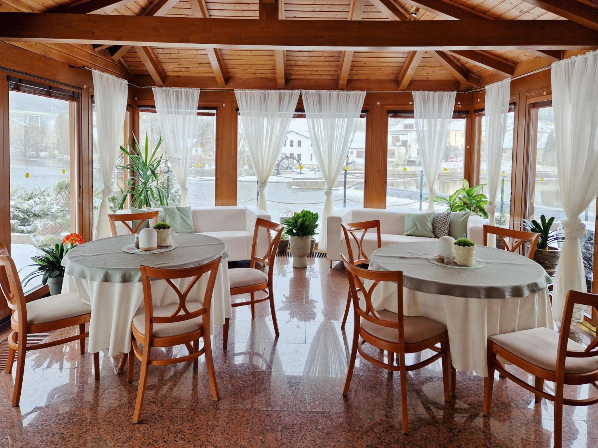 Romantik Hotel Eleonora Tabor Zewnętrze zdjęcie
