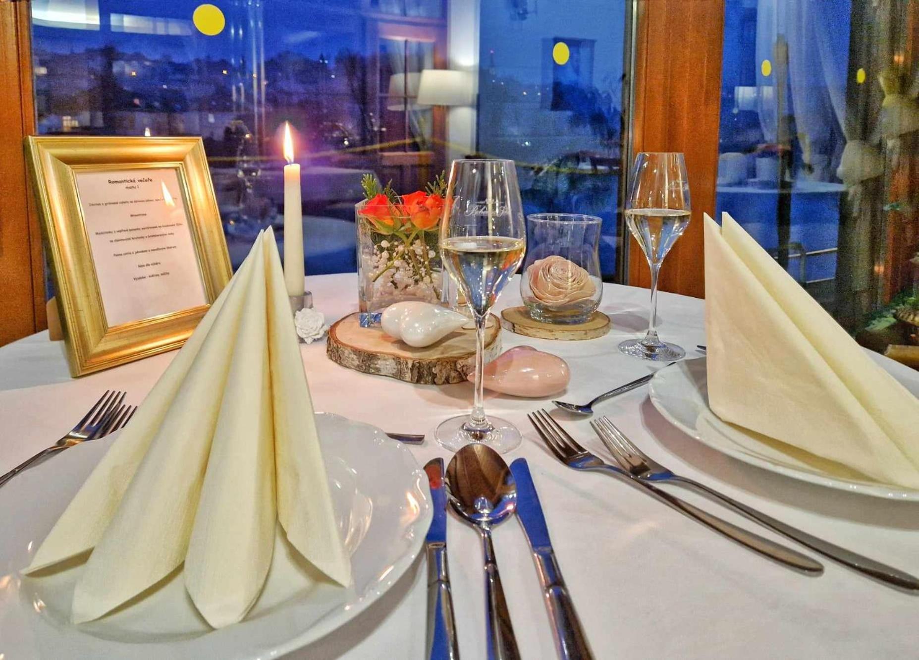Romantik Hotel Eleonora Tabor Zewnętrze zdjęcie