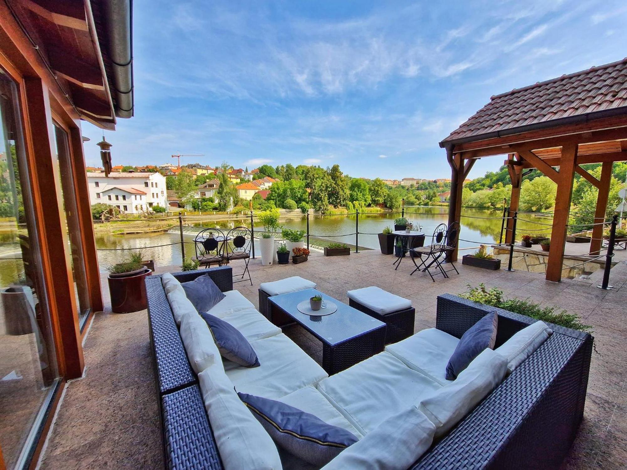Romantik Hotel Eleonora Tabor Zewnętrze zdjęcie